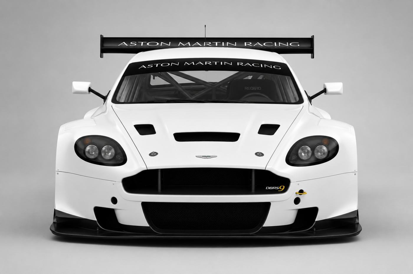 Aston Martin DBRS9 GT3