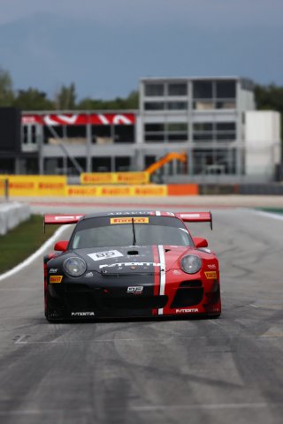 #80 - Lionspeed GP - Porsche 997 GT3R - Jose GARCIA (USA) Timmo MOL (NED), 04/10/2026 BARCELONA
