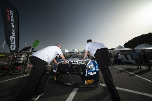 #79 - Barwell Motorsport - BMW Z4 GT3 Evo - Peter MOULSDALE (GBR) - Matt TOPHAM (GBR), 11/04/2026 Paul Ricard, Mathis JULLIA
 | SRO Motorsports Group